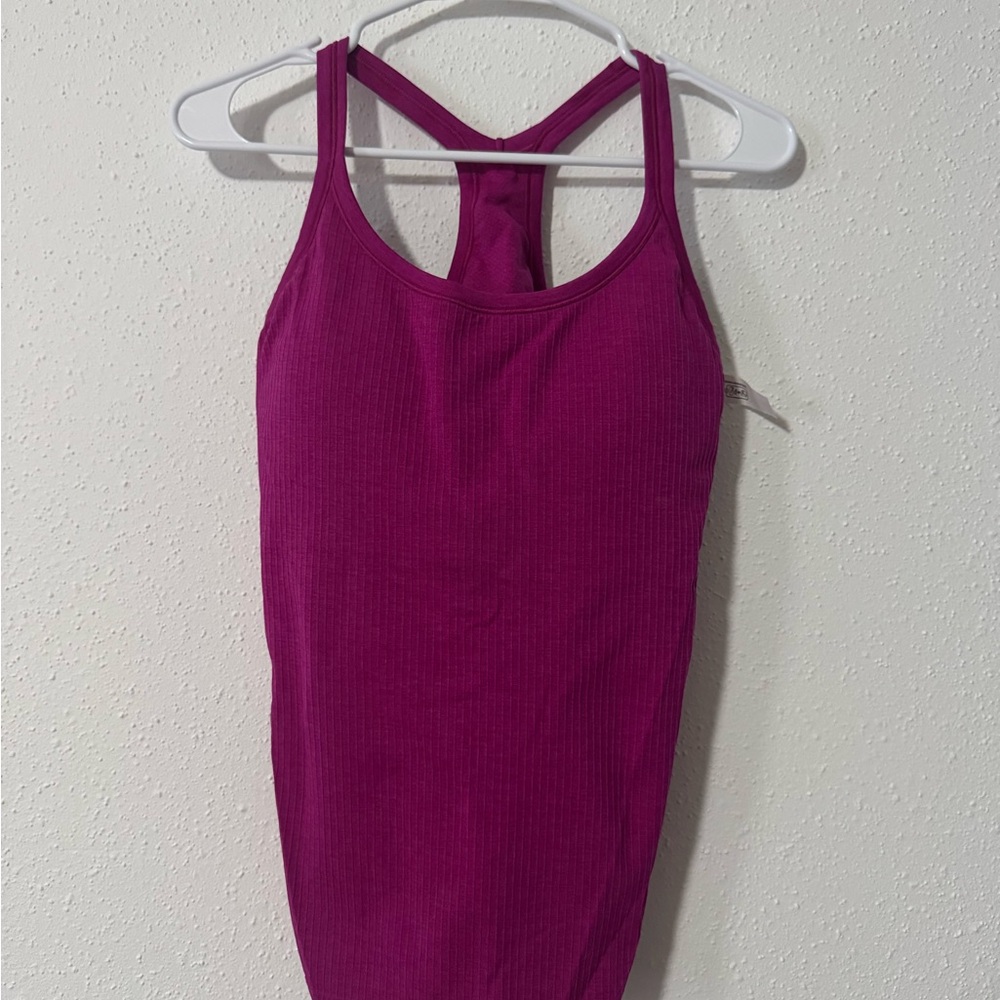 Ebb to Street Tank Top
Light Support, B/C Cup